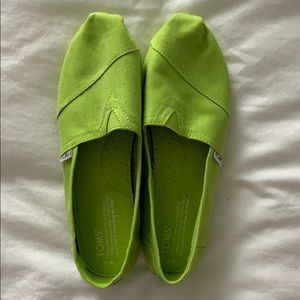 Like green TOMS